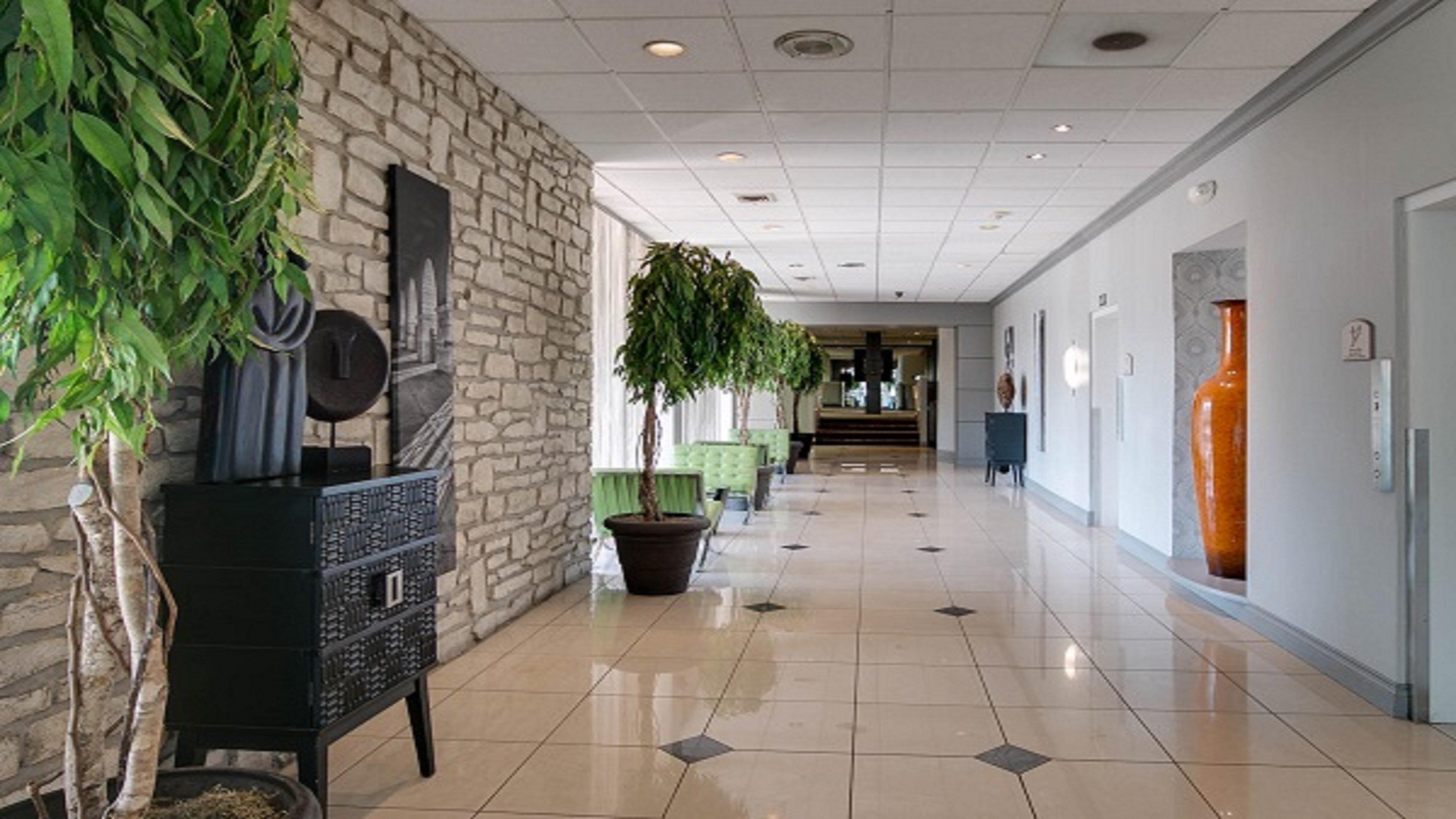Holiday Inn At The Campus By Ihg Μανχάταν Εξωτερικό φωτογραφία