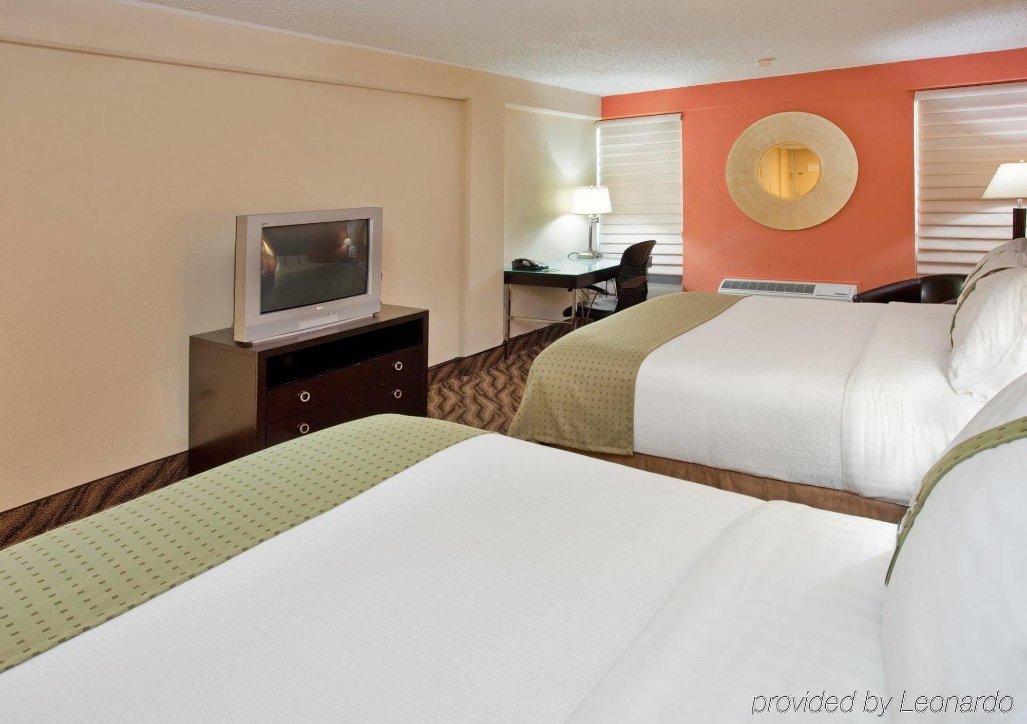Holiday Inn At The Campus By Ihg Μανχάταν Δωμάτιο φωτογραφία