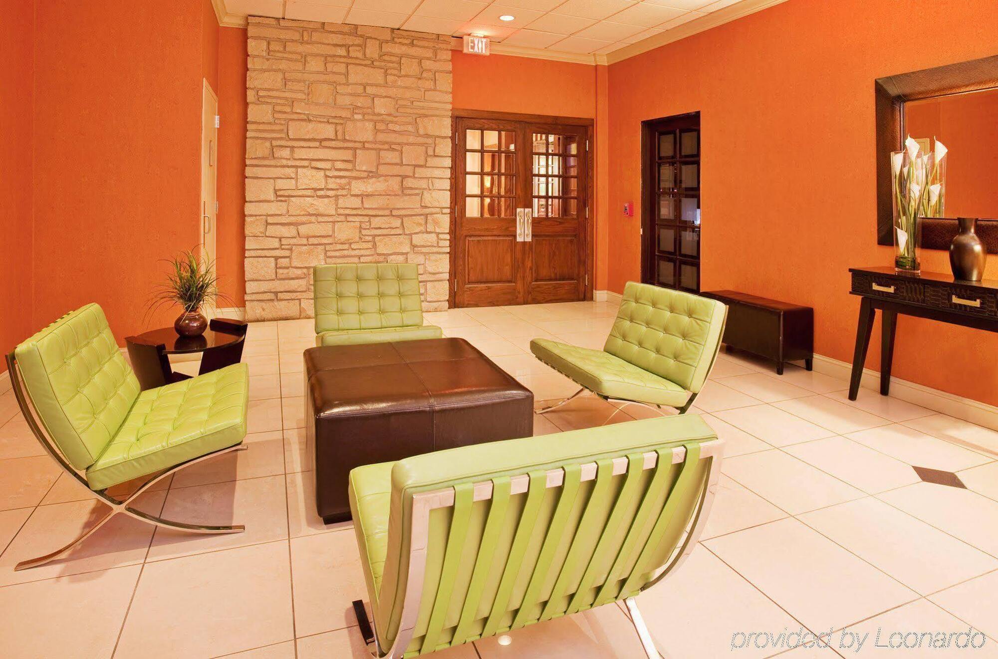 Holiday Inn At The Campus By Ihg Μανχάταν Εξωτερικό φωτογραφία